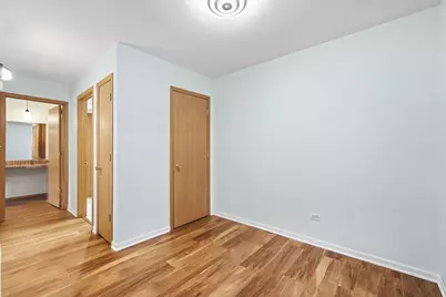 9S110 Lake Drive #104, Willowbrook, IL 60527 - Photo 11