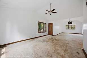 745 Jamestowne Ct, Sleepy Hollow, IL 60118 - Photo 15