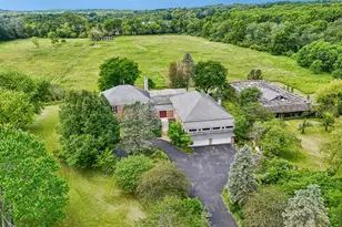93B W Bateman Rd, Barrington, IL 60010 - Photo 1