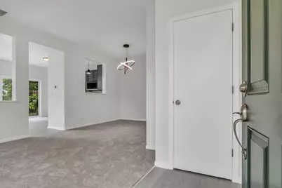 601 W Kristina Lane, Round Lake, IL 60073 - Photo 3