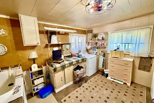 601 NW 6th St, Aledo, IL 61231 - Photo 9