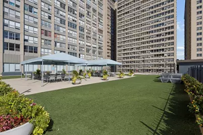 655 W Irving Park Road #502, Chicago, IL 60613 - Photo 21