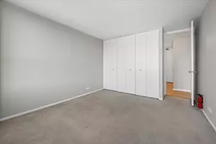655 W Irving Park Rd, Chicago, IL 60613 - Photo 17