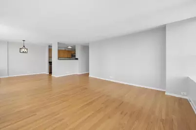 655 W Irving Park Road #502, Chicago, IL 60613 - Photo 7