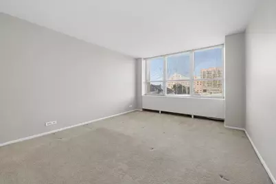 655 W Irving Park Road #502, Chicago, IL 60613 - Photo 11