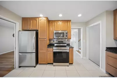 8157 N Root Court, Niles, IL 60714 - Photo 15