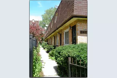 7853 S Coles Avenue #I, Chicago, IL 60649 - Photo 1