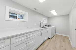 4903 N Moody Ave, Chicago, IL 60630 - Photo 39