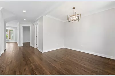 4903 N Moody Avenue, Chicago, IL 60630 - Photo 17