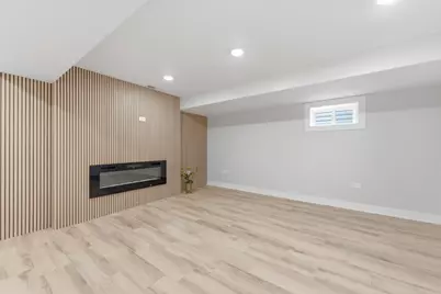 4903 N Moody Avenue, Chicago, IL 60630 - Photo 35