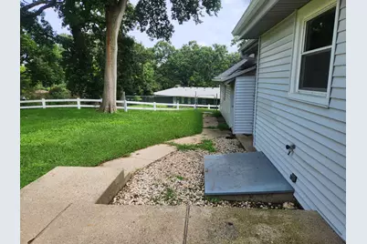 914 Oakleaf Avenue, McHenry, IL 60051 - Photo 21