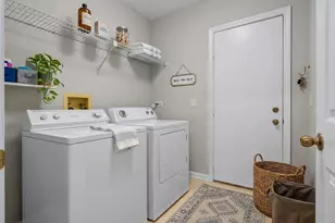 352 Satinwood Ct N, Buffalo Grove, IL 60089 - Photo 15