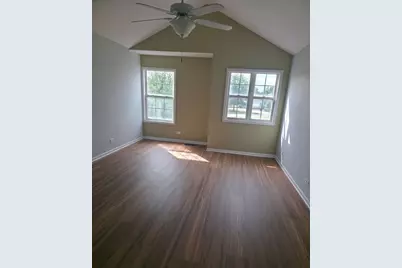 419 Prairieview Drive, Oswego, IL 60543 - Photo 9