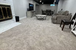 4555 Cleveland St, Skokie, IL 60076 - Photo 29