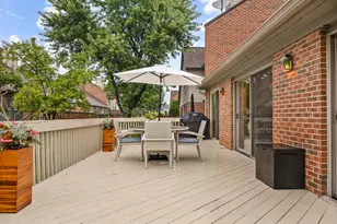 1929 Koehling Rd, Northbrook, IL 60062 - Photo 25