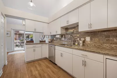 1929 Koehling Road, Northbrook, IL 60062 - Photo 11