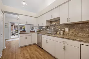 1929 Koehling Rd, Northbrook, IL 60062 - Photo 11