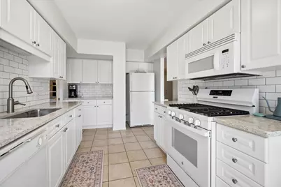 2601 Central Street #402, Evanston, IL 60201 - Photo 11