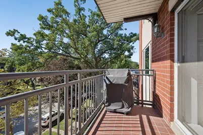 2601 Central Street #402, Evanston, IL 60201 - Photo 23