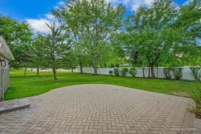 11611 Douglas Avenue, Huntley, IL 60142 - Photo 5