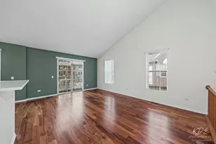 913 Neudearborn Ln, Naperville, IL 60563 - Photo 7