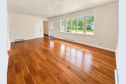 540 E Walnut Street, Geneseo, IL 61254 - Photo 3