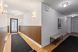 2217 W Madison St, Chicago, IL 60612 - Photo 11