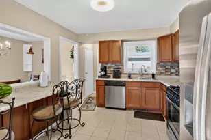 7 E Rocket Cir, Park Forest, IL 60466 - Photo 11