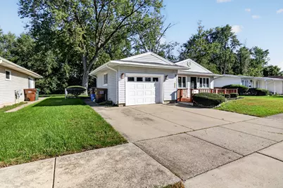 7 E Rocket Circle, Park Forest, IL 60466 - Photo 3