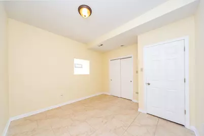 7554 N Claremont Avenue #G, Chicago, IL 60645 - Photo 9