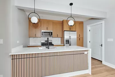 5804 N Maplewood Avenue #1, Chicago, IL 60659 - Photo 5