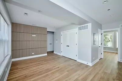 5804 N Maplewood Avenue #1, Chicago, IL 60659 - Photo 21