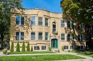 5804 N Maplewood Ave, Chicago, IL 60659 - Photo 1