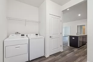 37 Apollo Ct, Tinley Park, IL 60477 - Photo 23