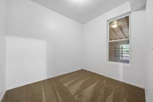 3912 W Fillmore St, Chicago, IL 60624 - Photo 15