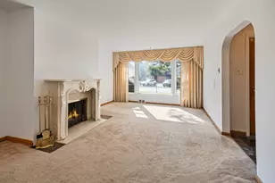 3600 W 99th St, Evergreen Park, IL 60805 - Photo 9