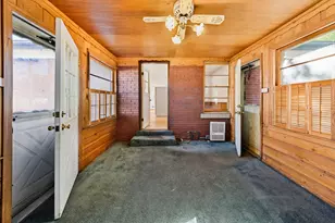 3600 W 99th St, Evergreen Park, IL 60805 - Photo 3