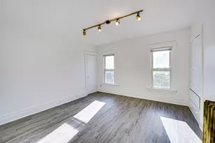 523 Grand Ave, Aurora, IL 60506 - Photo 11
