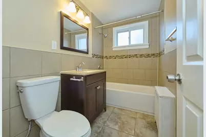 2609 W Fitch Avenue #3E, Chicago, IL 60645 - Photo 11