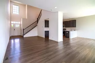 2049 Stuttle Rd, Batavia, IL 60510 - Photo 5