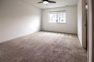 2049 Stuttle Rd, Batavia, IL 60510 - Photo 9