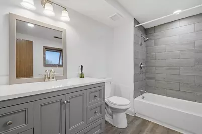 8937 McVicker Avenue, Oak Lawn, IL 60453 - Photo 13