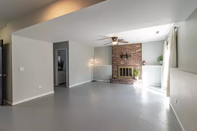 103 Hickory Drive, Lindenhurst, IL 60046 - Photo 21