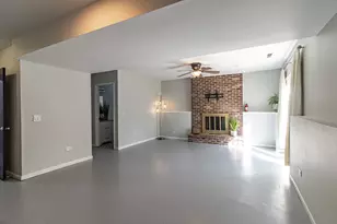 103 Hickory Dr, Lindenhurst, IL 60046 - Photo 21