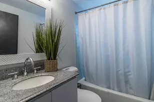 103 Hickory Dr, Lindenhurst, IL 60046 - Photo 23