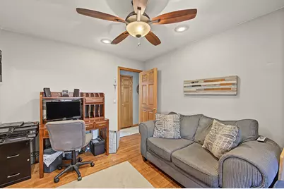 11629 S Avenue J, Chicago, IL 60617 - Photo 11