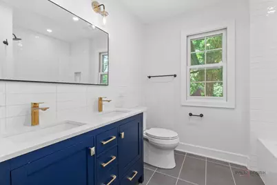 [Address not provided], Lake Forest, IL 60045 - Photo 31