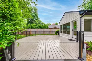 [Address not provided], Lake Forest, IL 60045 - Photo 47