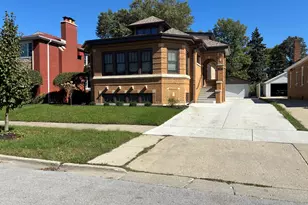 10611 S Claremont Ave, Chicago, IL 60643 - Photo 1