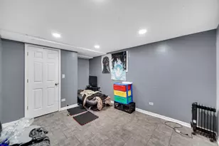 16230 Lowell Ave, South Holland, IL 60473 - Photo 13